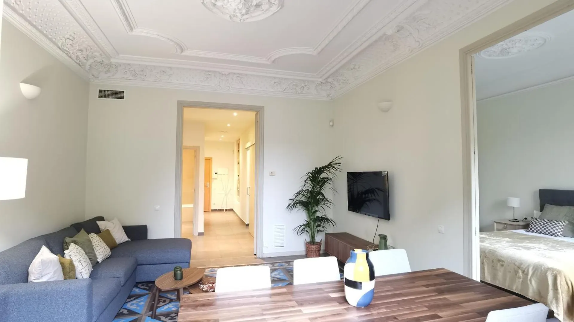 M&E Agency Apartments Valencia 277 By Marta And Emanuele Barcelona