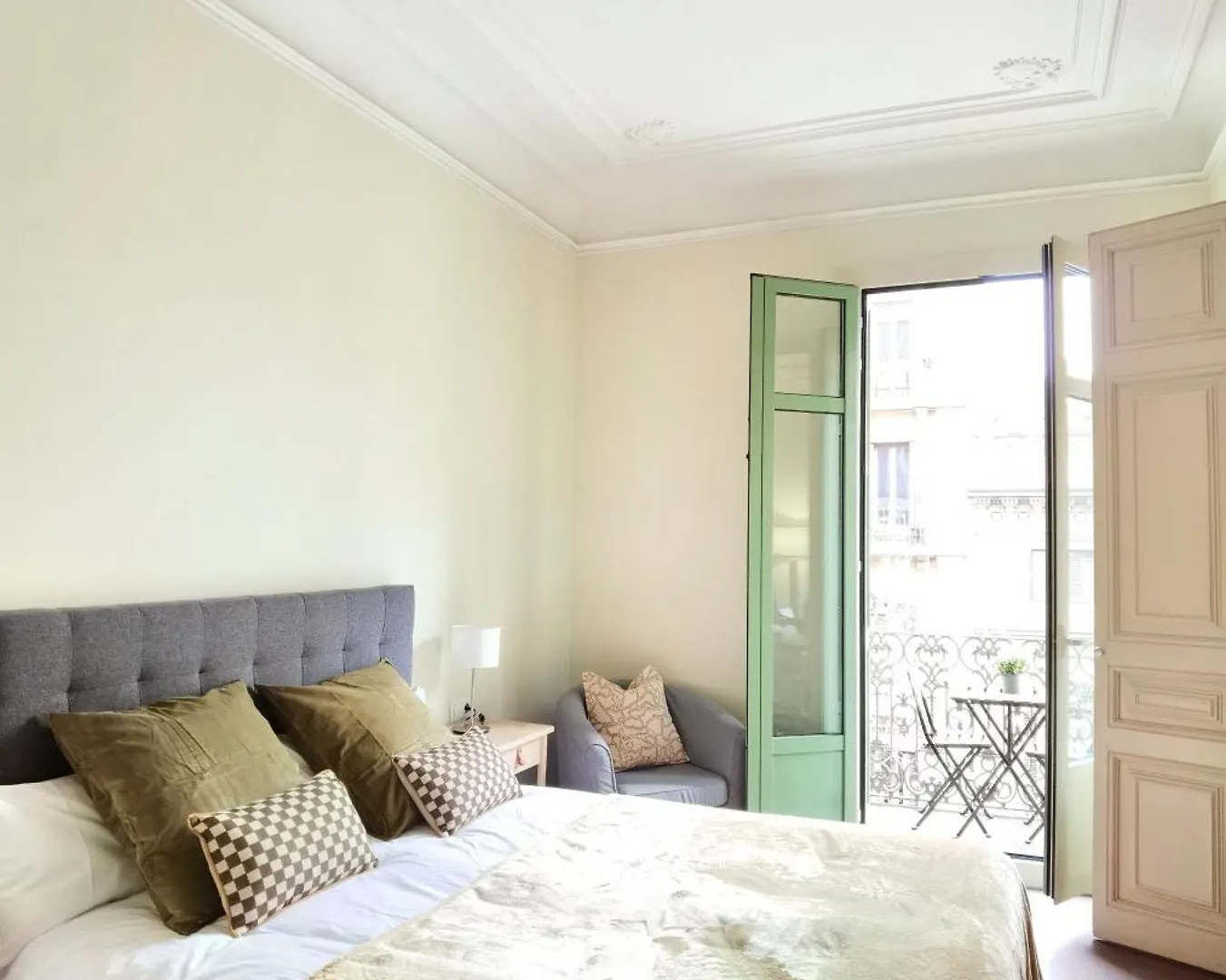 M&E Agency Apartments Valencia 277 By Marta And Emanuele Barcelona
