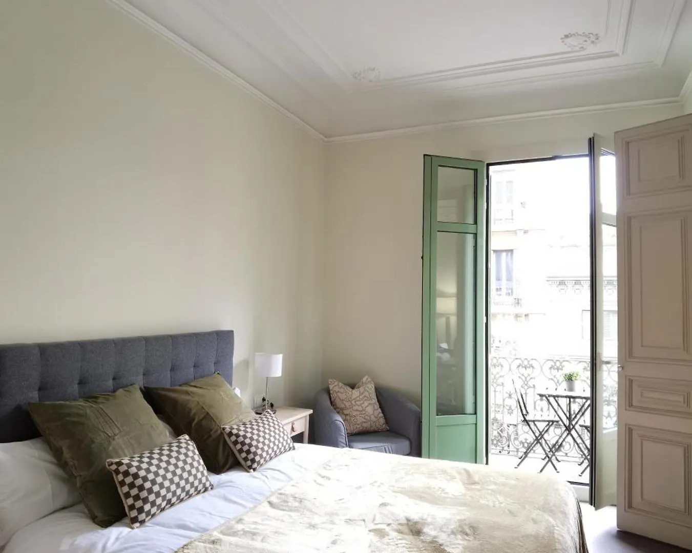 M&E Agency Apartments Valencia 277 By Marta And Emanuele Barcelona