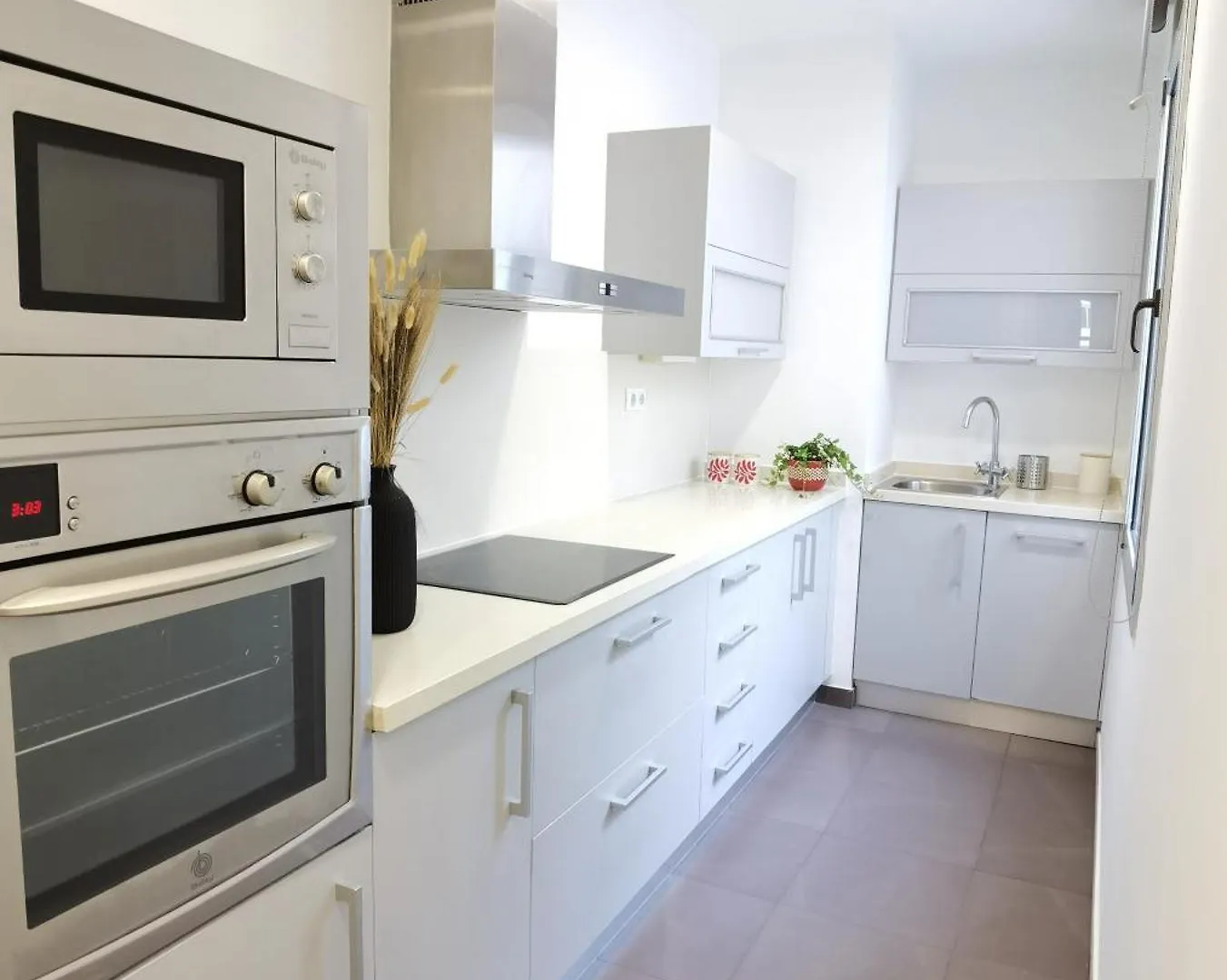 M&E Agency Apartments Valencia 277 By Marta And Emanuele Barcelona Spanje